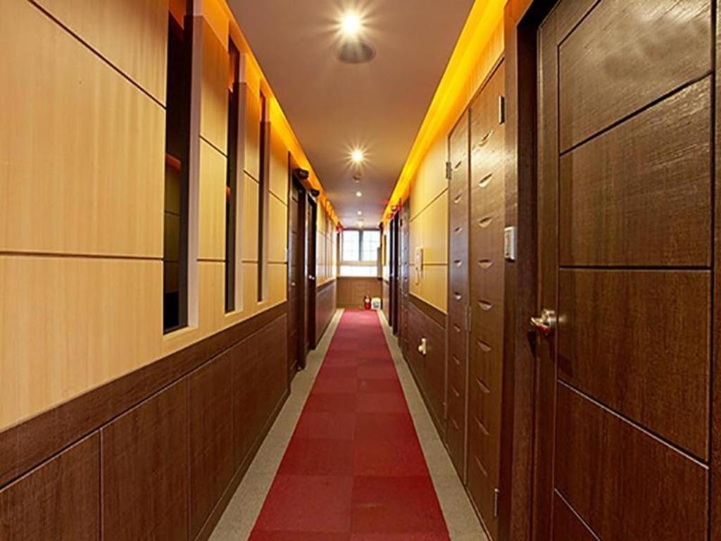 Sinyoung Motel Séoul Extérieur photo